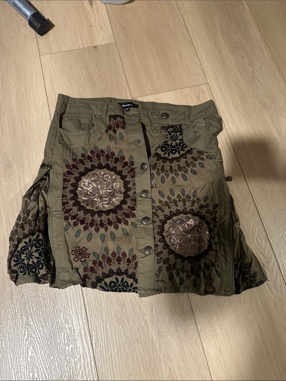 Desigual Olive Green Embroidered Button-Front Skirt - size 40